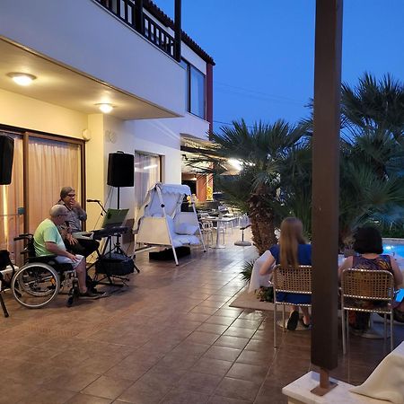 Eria Resort For People With Special Abilities Maleme Exteriér fotografie