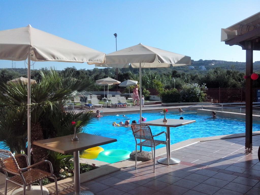 Eria Resort For People With Special Abilities Maleme Exteriér fotografie