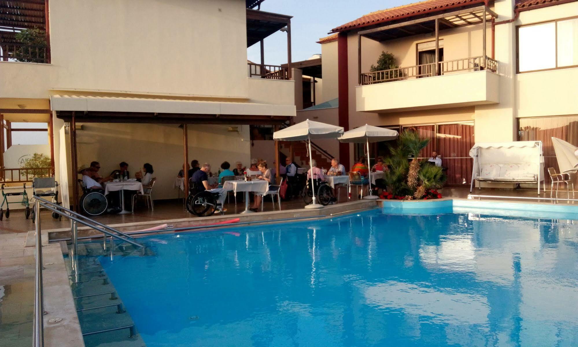Eria Resort For People With Special Abilities Maleme Exteriér fotografie